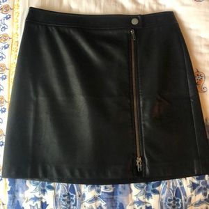 Nordstrom Leith Faux Leather Zip Skirt
